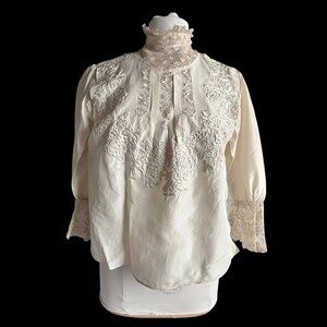 NO LONGER AVAILABLE DO NOT BUY Antique Edwardian White Silk Pigeon Breast Blouse